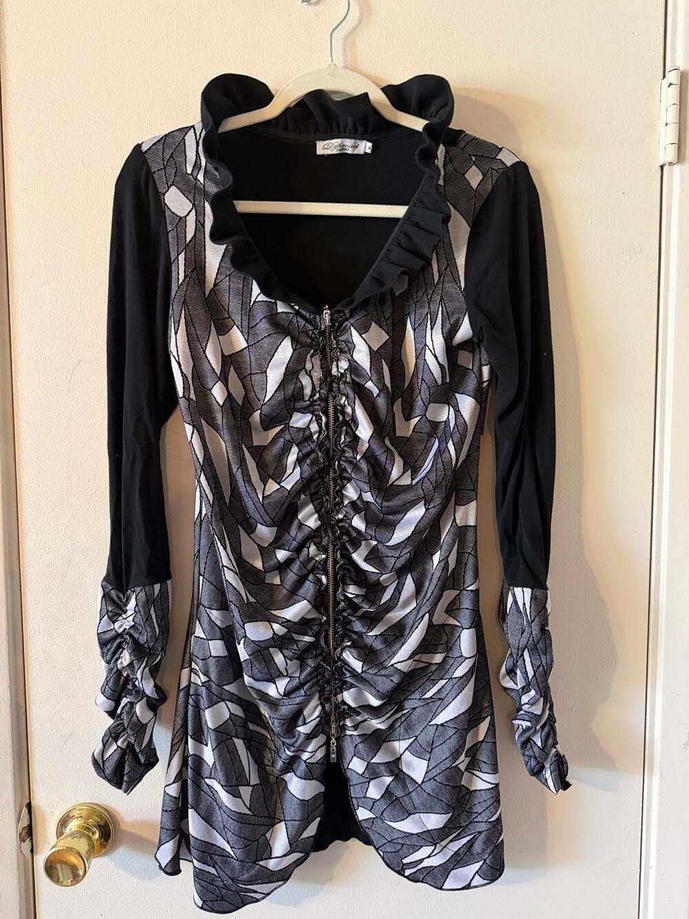 Dzhavael Couture Abstract Print Ruched Full Zip Long Sleeve Tunic Top